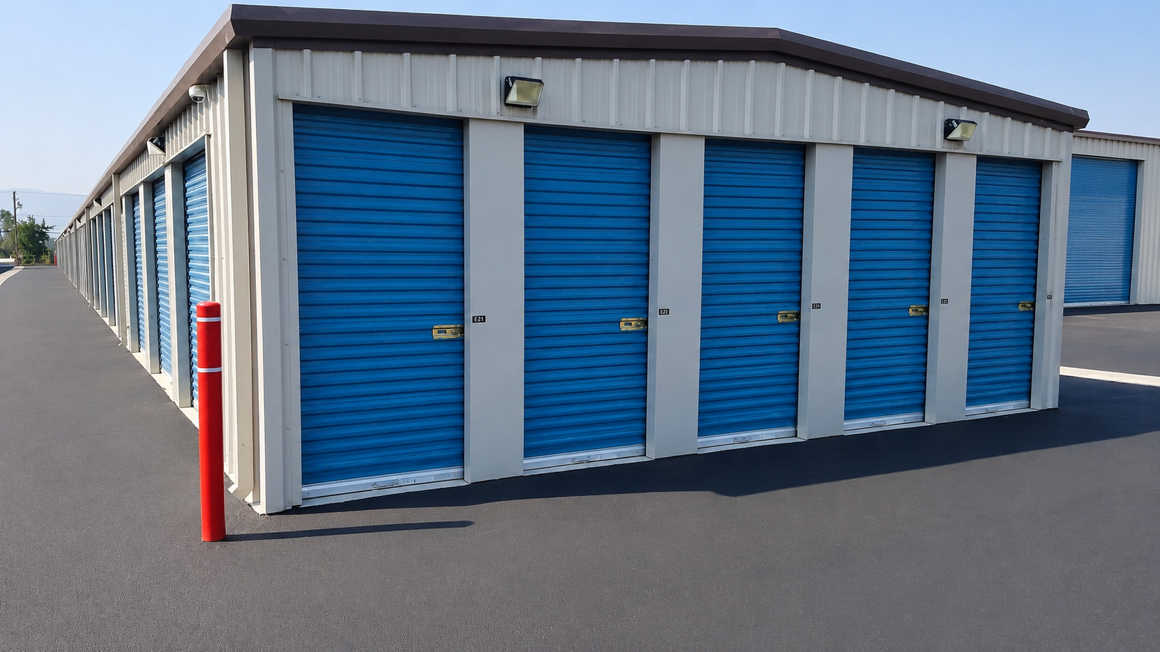 Twin View Storage Main Row reddingstorage.com